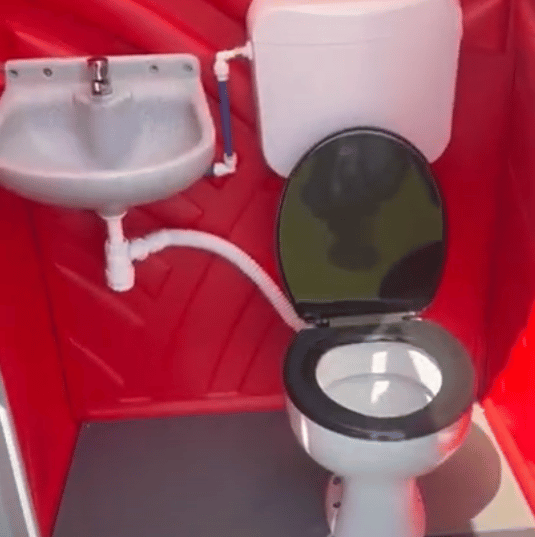 Duo flusch rental toilet inside (535 x 537 px)